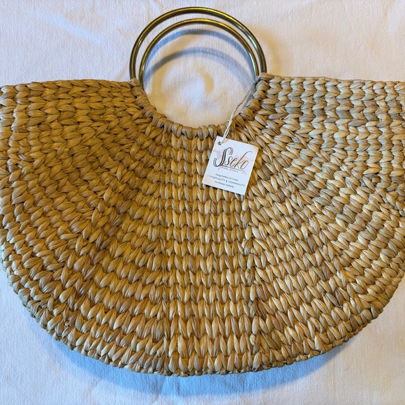Sseko Handbags - Sseko Natural Straw Tote with Gold Circular Handles